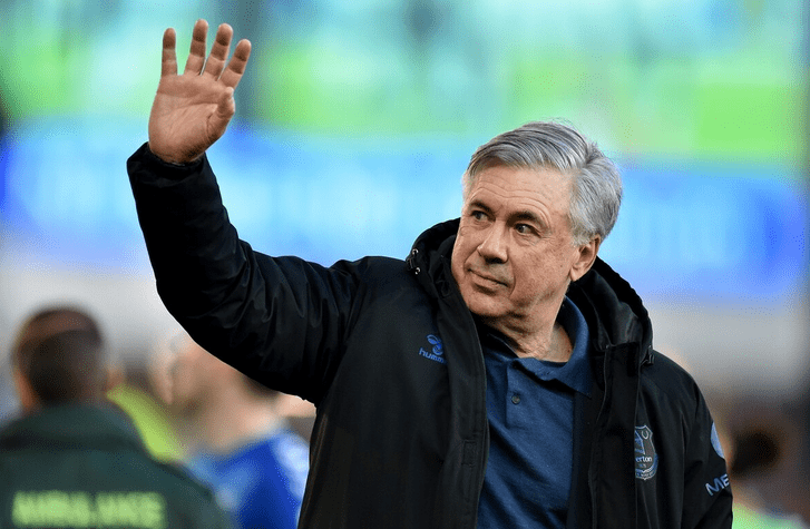 爱游戏体育-关于金州勇士发布备战花絮，冲刺阶段回应争议，社区盾任务艰巨，轮换策略成焦点的信息